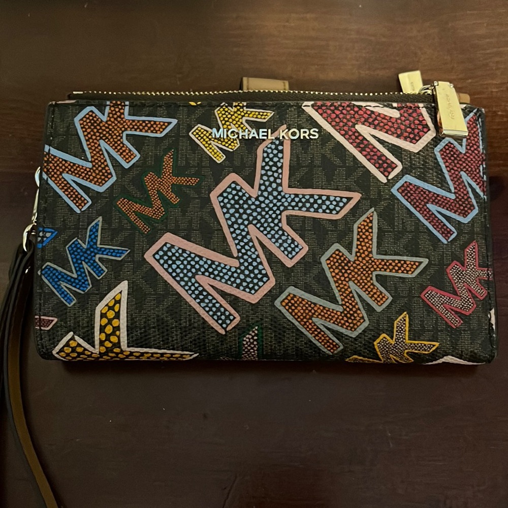Michael Kors wallet